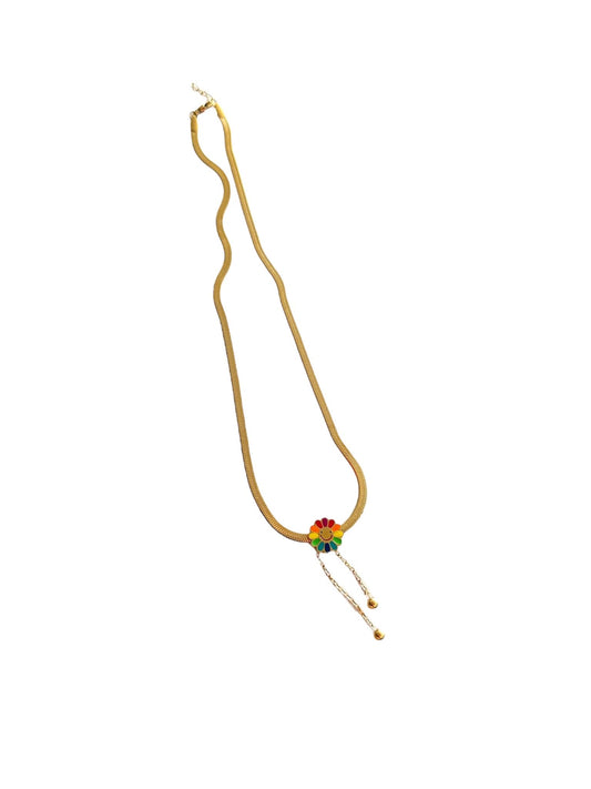 Vida Necklace